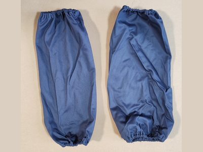 Flame retardant static-proof sleeve