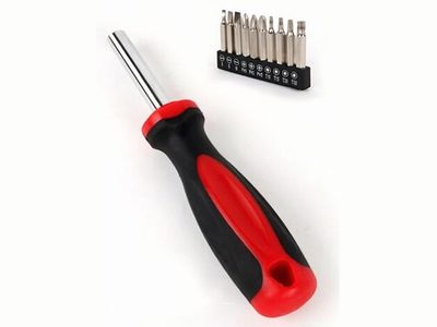 Magnetic rod screw driver