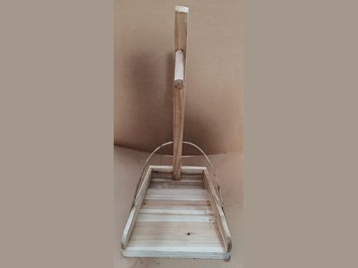 Wood ash dustpan